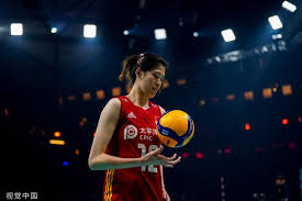 以其强劲的 以其强劲的