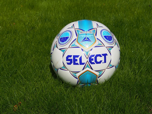 再次凭借他 再次凭借他